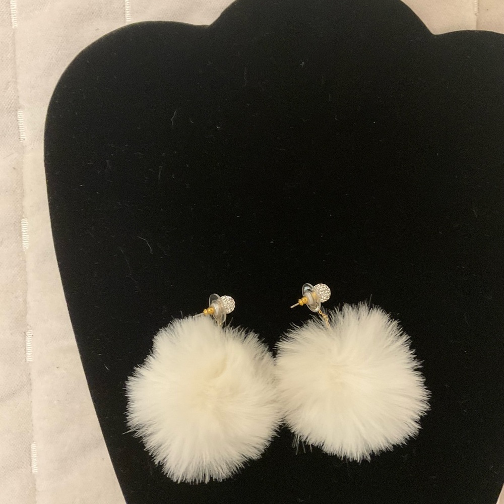 Kate Spade Cream Pom Pom Earrings